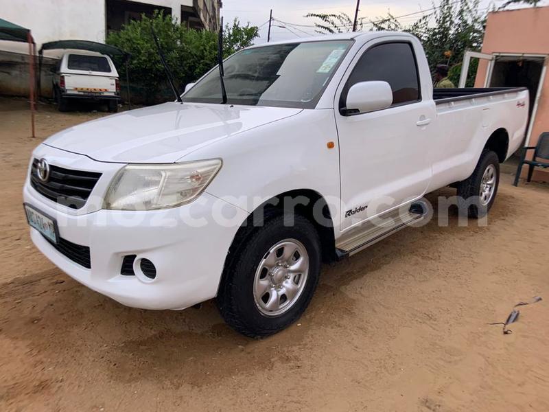 Big with watermark toyota hilux maputo maputo 15843