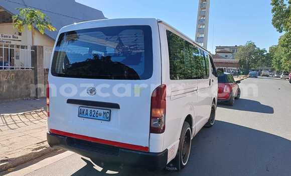 Comprar Usado Toyota Hiace Branco Carro em Maputo em Maputo Comprar Usado Toyota Hiace Branco Carro em Maputo em Maputo