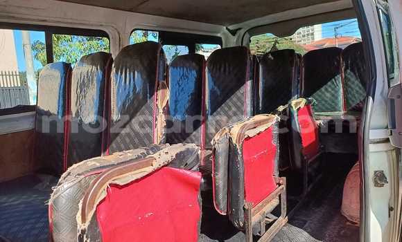 Comprar Usado Toyota Hiace Branco Carro em Maputo em Maputo Comprar Usado Toyota Hiace Branco Carro em Maputo em Maputo