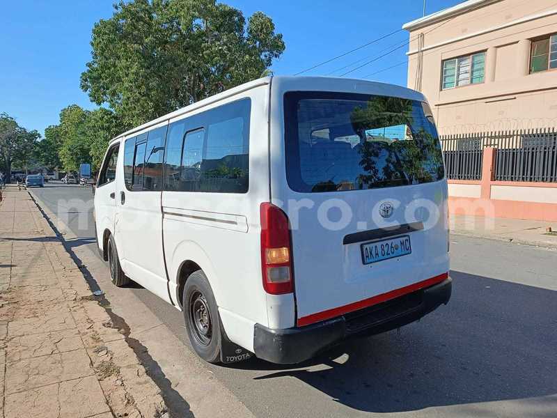 Big with watermark toyota hiace maputo maputo 15845