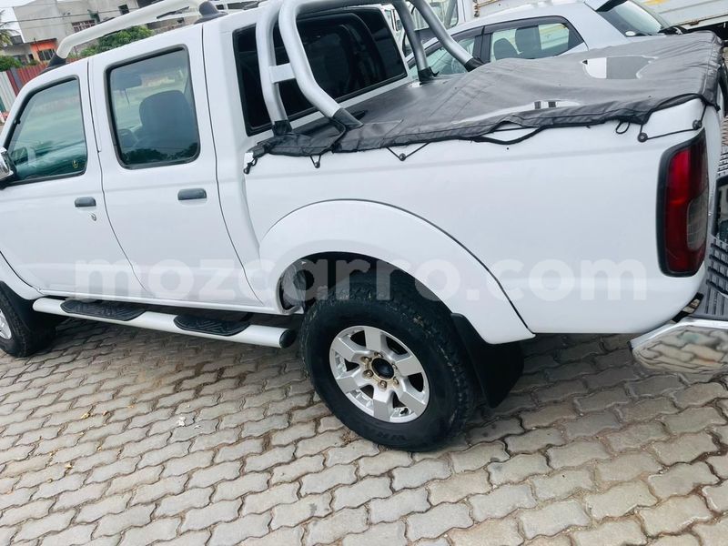 Big with watermark nissan hardbody maputo maputo 15850