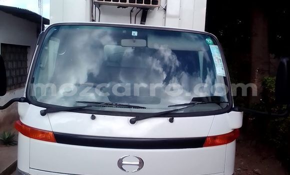 Nunua Ilio tumika Honda Z Nyeupe Gari ndani ya Maputo nchini Maputo