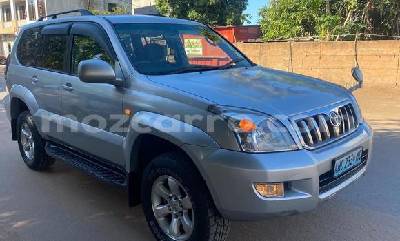 Buy Used Toyota Land Cruiser Prado Silver Car in Maputo in Maputo