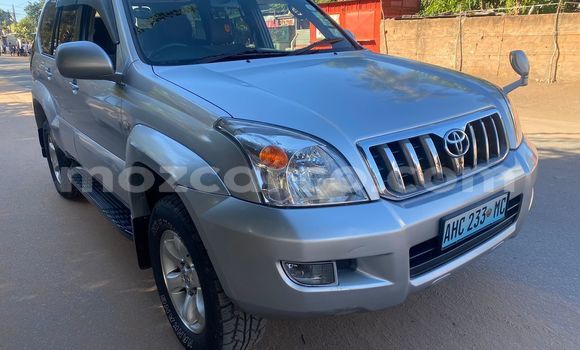 Nunua Ilio tumika Toyota Land Cruiser Prado Fedha Gari ndani ya Maputo nchini Maputo Nunua Ilio tumika Toyota Land Cruiser Prado Fedha Gari ndani ya Maputo nchini Maputo