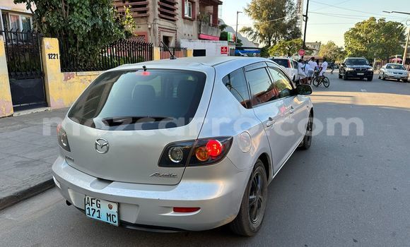 Comprar Usado Mazda Axela Prata Carro em Maputo em Maputo Comprar Usado Mazda Axela Prata Carro em Maputo em Maputo