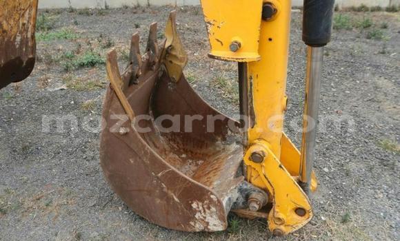 Buy Used Caterpillar 120 Other Truck in Maputo in Maputo Buy Used Caterpillar 120 Other Truck in Maputo in Maputo