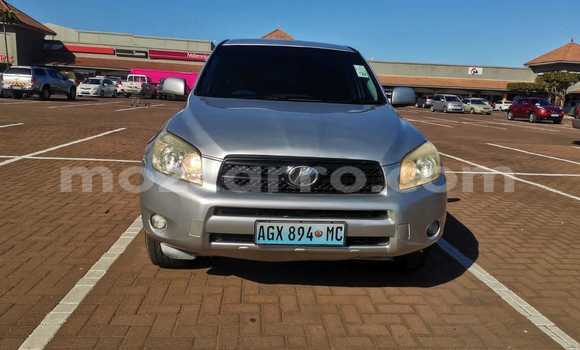 Buy Used Toyota RAV4 Silver Car in Maputo in Maputo