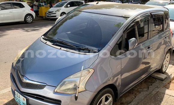 Comprar Usado Toyota Ractis Prata Carro em Maputo em Maputo