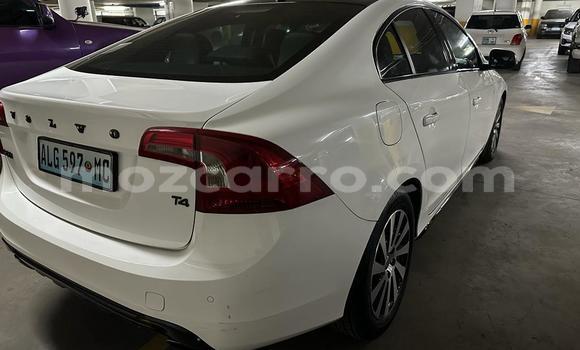 Tenga Tsaru Volvo S60 Chena Mota in Maputo in Maputo Tenga Tsaru Volvo S60 Chena Mota in Maputo in Maputo