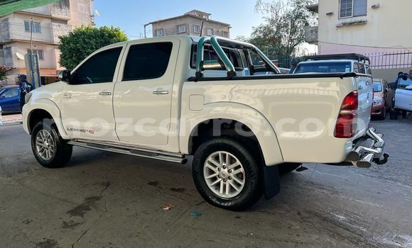 Tenga Tsaru Toyota Hilux Chena Mota in Maputo in Maputo Tenga Tsaru Toyota Hilux Chena Mota in Maputo in Maputo