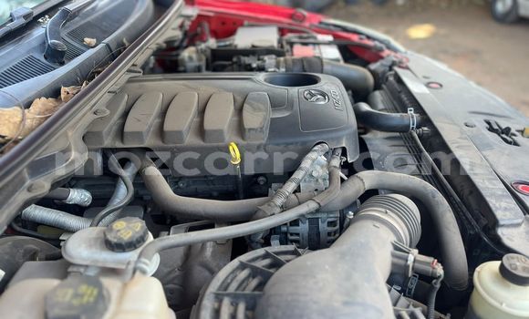 Nunua Ilio tumika Mazda BT-50 Nyekundu Gari ndani ya Maputo nchini Maputo Nunua Ilio tumika Mazda BT-50 Nyekundu Gari ndani ya Maputo nchini Maputo