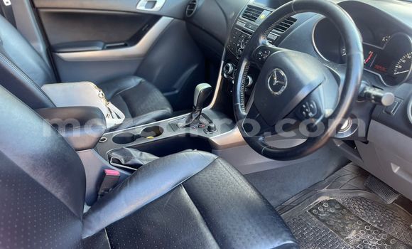 Nunua Ilio tumika Mazda BT-50 Nyekundu Gari ndani ya Maputo nchini Maputo Nunua Ilio tumika Mazda BT-50 Nyekundu Gari ndani ya Maputo nchini Maputo