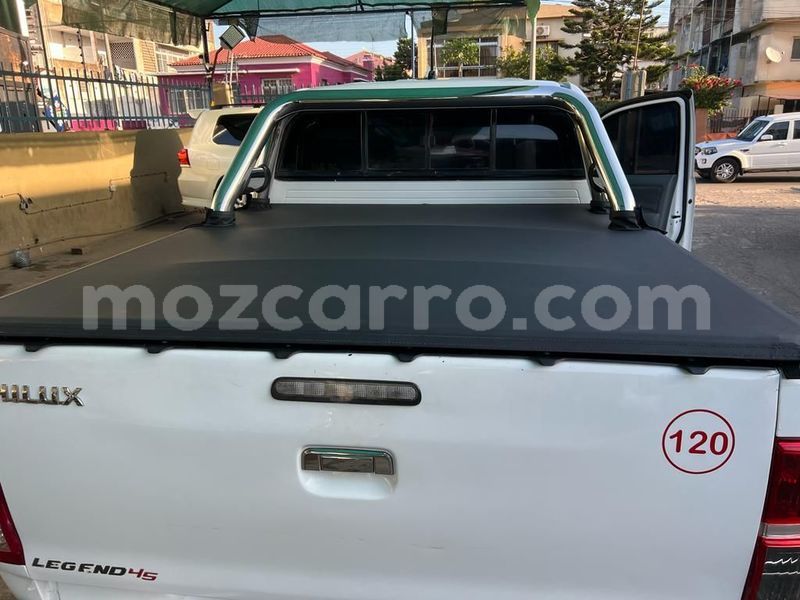 Big with watermark toyota hilux maputo maputo 15892