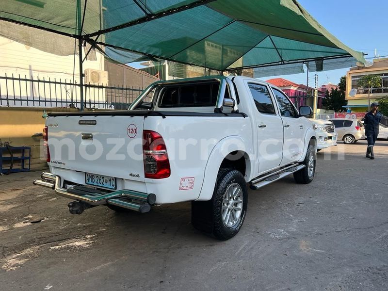 Big with watermark toyota hilux maputo maputo 15892