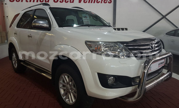 Buy Used Toyota Fortuner White Car in Maputo in Maputo Buy Used Toyota Fortuner White Car in Maputo in Maputo