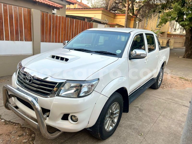 Big with watermark toyota hilux maputo maputo 15902