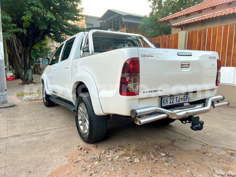 Big with watermark toyota hilux maputo maputo 15902