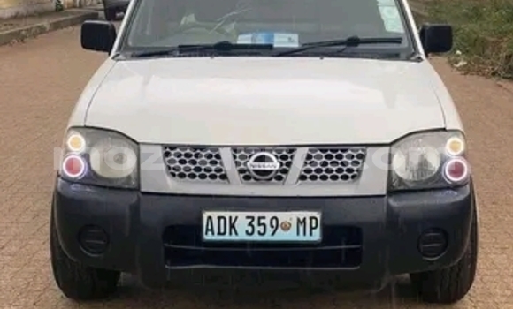 Buy Used Nissan Hardbody White Car in Maputo in Maputo Buy Used Nissan Hardbody White Car in Maputo in Maputo
