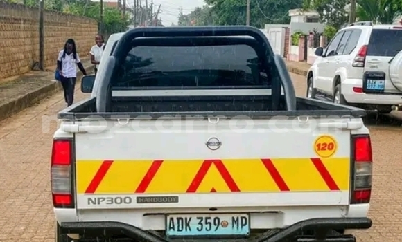 Buy Used Nissan Hardbody White Car in Maputo in Maputo Buy Used Nissan Hardbody White Car in Maputo in Maputo