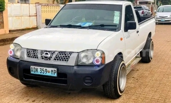 Buy Used Nissan Hardbody White Car in Maputo in Maputo Buy Used Nissan Hardbody White Car in Maputo in Maputo