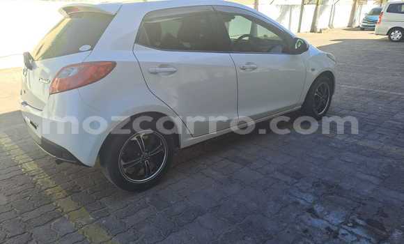 Comprar Usado Mazda Demio Branco Carro em Maputo em Maputo Comprar Usado Mazda Demio Branco Carro em Maputo em Maputo