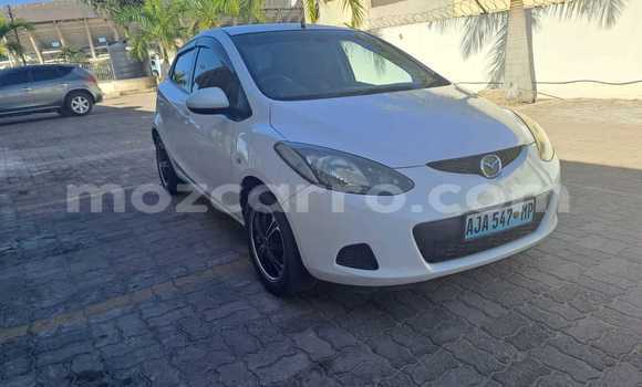 Comprar Usado Mazda Demio Branco Carro em Maputo em Maputo Comprar Usado Mazda Demio Branco Carro em Maputo em Maputo