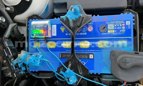 Nunua Ilio tumika Mazda Demio Nyeupe Gari ndani ya Maputo nchini Maputo Nunua Ilio tumika Mazda Demio Nyeupe Gari ndani ya Maputo nchini Maputo