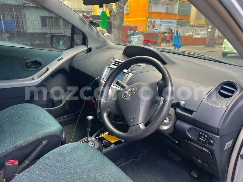 Big with watermark toyota vitz maputo maputo 15924