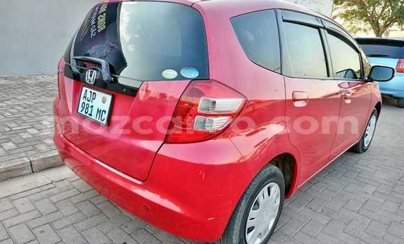 Nunua Ilio tumika Honda Fit Nyekundu Gari ndani ya Maputo nchini Maputo Nunua Ilio tumika Honda Fit Nyekundu Gari ndani ya Maputo nchini Maputo