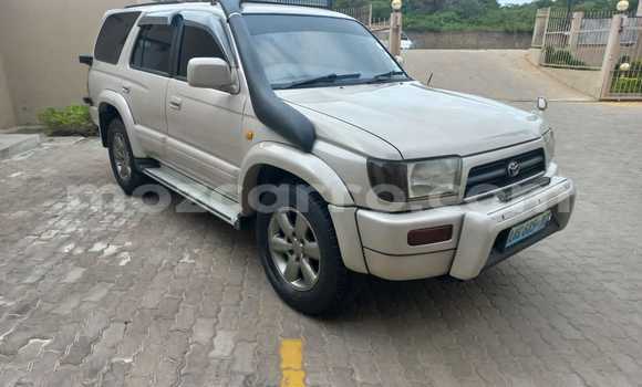 Nunua Ilio tumika Toyota Surf Fedha Gari ndani ya Maputo nchini Maputo
