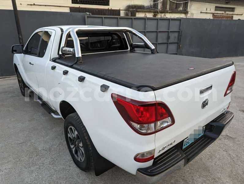 Big with watermark mazda bt 50 maputo maputo 15934