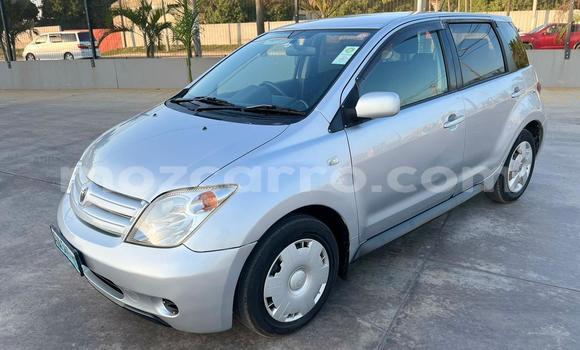 Comprar Usado Toyota IST Prata Carro em Maputo em Maputo Comprar Usado Toyota IST Prata Carro em Maputo em Maputo