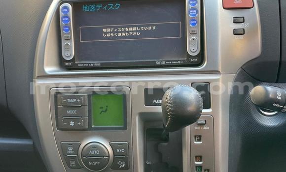 Comprar Usado Toyota Ractis Prata Carro em Maputo em Maputo Comprar Usado Toyota Ractis Prata Carro em Maputo em Maputo