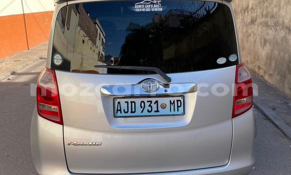 Comprar Usado Toyota Ractis Prata Carro em Maputo em Maputo Comprar Usado Toyota Ractis Prata Carro em Maputo em Maputo