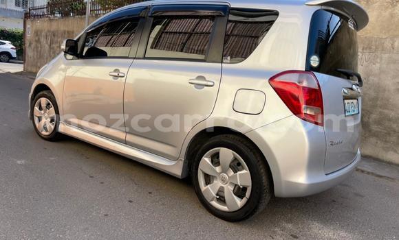 Comprar Usado Toyota Ractis Prata Carro em Maputo em Maputo Comprar Usado Toyota Ractis Prata Carro em Maputo em Maputo