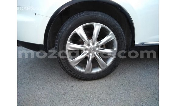Comprar Importar Infiniti FX Branco Carro em Import - Dubai em Cabo Delgado