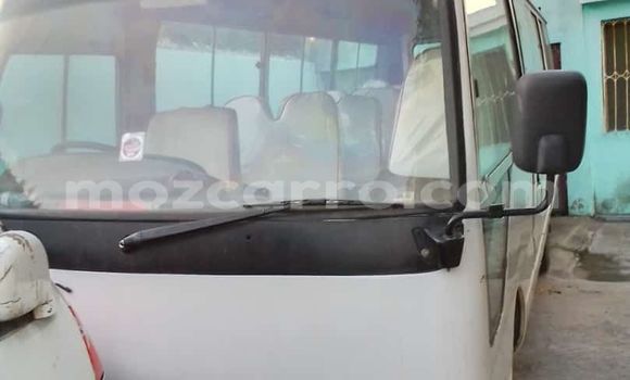 Nunua Ilio tumika Toyota Coaster Nyingine Gari ndani ya Maputo nchini Maputo