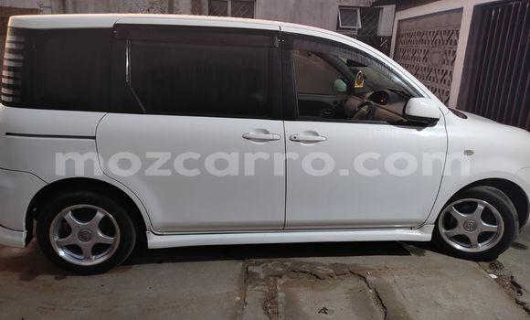 Buy Used Toyota Sienta White Car in Maputo in Maputo Buy Used Toyota Sienta White Car in Maputo in Maputo