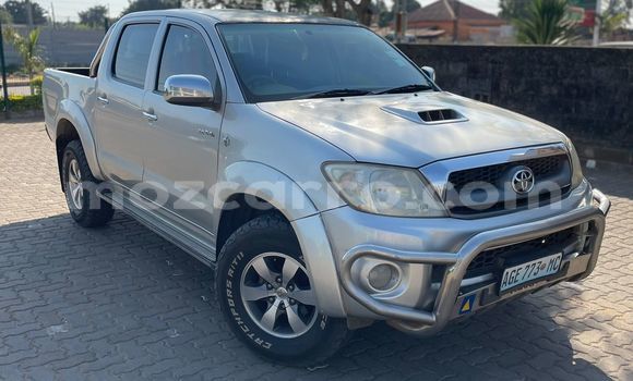 Nunua Ilio tumika Toyota Hilux Nyingine Gari ndani ya Maputo nchini Maputo Nunua Ilio tumika Toyota Hilux Nyingine Gari ndani ya Maputo nchini Maputo