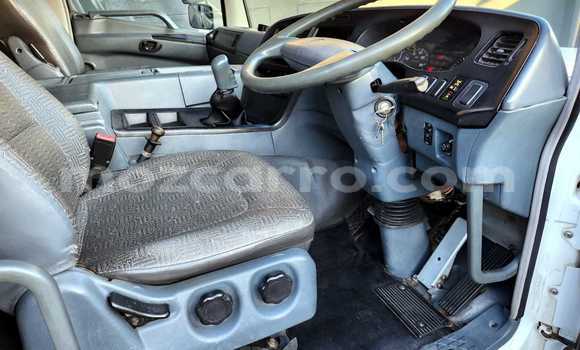 Tenga Tsaru Mitsubishi i Chena Mota in Maputo in Maputo Tenga Tsaru Mitsubishi i Chena Mota in Maputo in Maputo