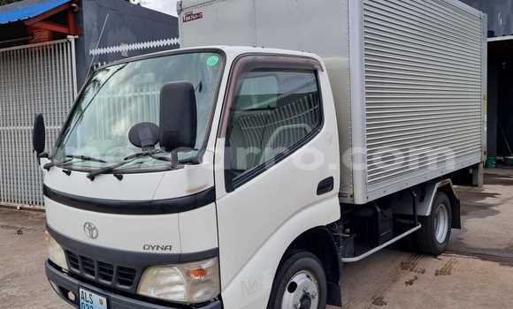 Comprar Usado Toyota Dyna Branco Carro em Maputo em Maputo Comprar Usado Toyota Dyna Branco Carro em Maputo em Maputo