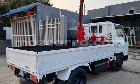 Tenga Tsaru Toyota LITEACE Zvimwe Rori in Maputo in Maputo Tenga Tsaru Toyota LITEACE Zvimwe Rori in Maputo in Maputo