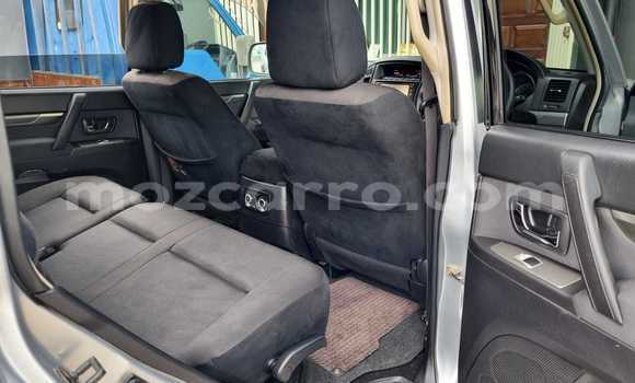 Tenga Tsaru Mitsubishi Pajero Zvimwe Mota in Maputo in Maputo Tenga Tsaru Mitsubishi Pajero Zvimwe Mota in Maputo in Maputo