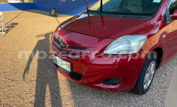Tenga Tsaru Toyota Belta Tsvuku Mota in Maputo in Maputo