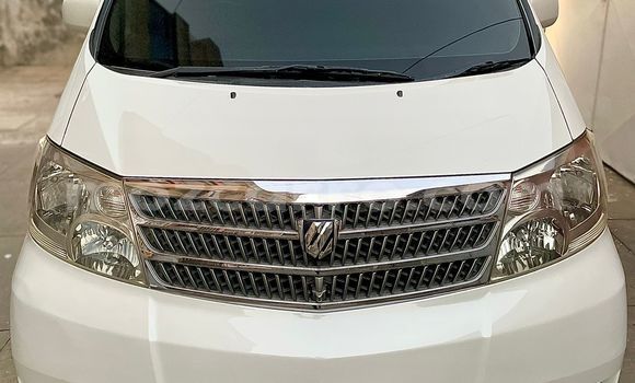 Nunua Ilio tumika Toyota Alphard Nyeupe Gari ndani ya Maputo nchini Maputo Nunua Ilio tumika Toyota Alphard Nyeupe Gari ndani ya Maputo nchini Maputo