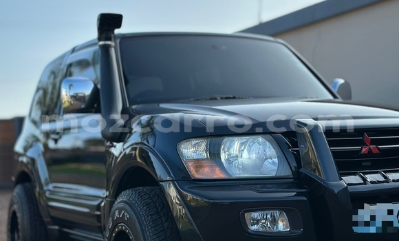 Comprar Usado Mitsubishi Pajero Sport Preto Carro em Maputo em Maputo
