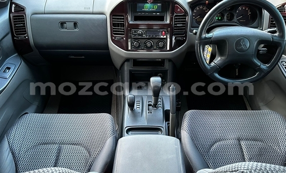 Comprar Usado Mitsubishi Pajero Sport Preto Carro em Maputo em Maputo Comprar Usado Mitsubishi Pajero Sport Preto Carro em Maputo em Maputo