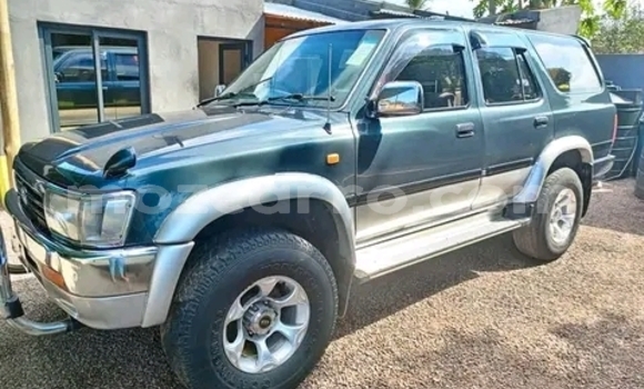 Buy Used Toyota Hilux Surf Green Car in Maputo in Maputo