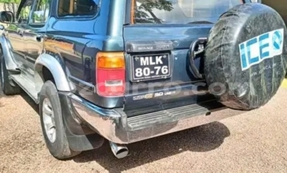 Buy Used Toyota Hilux Surf Green Car in Maputo in Maputo Buy Used Toyota Hilux Surf Green Car in Maputo in Maputo