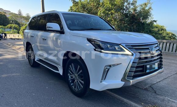Buy Used Lexus LX 570 White Car in Maputo in Maputo Buy Used Lexus LX 570 White Car in Maputo in Maputo